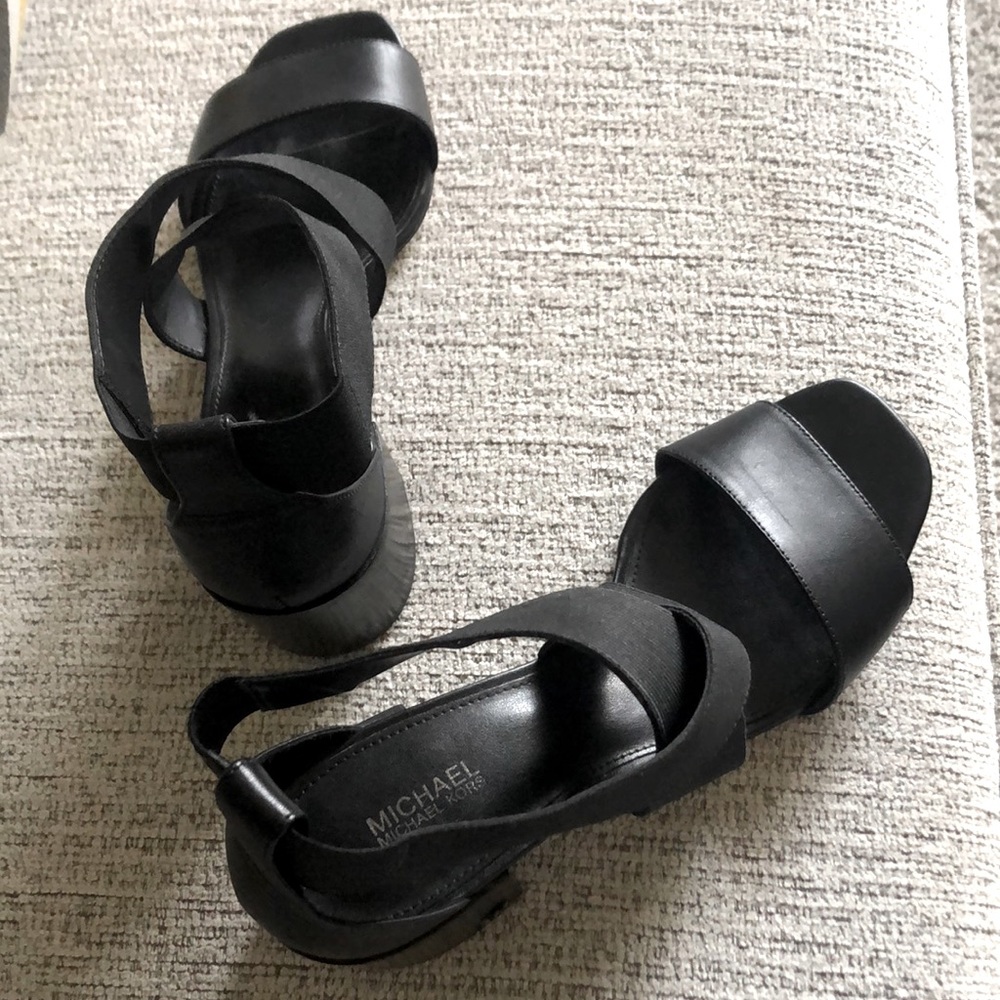 Black leather MK sandals Size 7.5